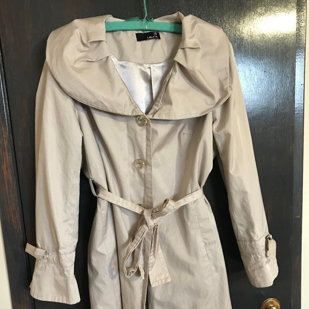 Laura Ladies Spring/Rain Jacket Size Medium